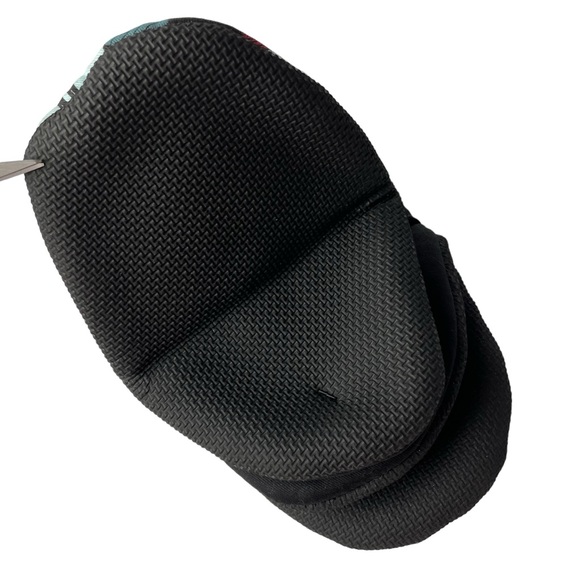 Disney Nightmare Before Christmas Oven Mitts NWT - Picture 2 of 5